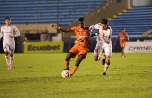 Libertad FC vence a Cuenca y le quita el invicto