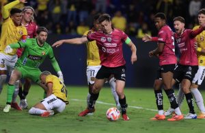 Empate vibrante entre IDV y Barcelona en la fecha 19