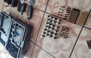 Allanamiento en Zapotillo dejó arsenal, dinero y combustible incautado