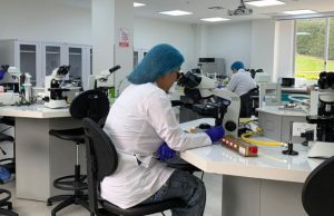 UTPL potencia su modelo presencial con más de 79 laboratorios