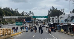 Gremios levantan paro en Rumichaca tras 18 días de bloqueo en frontera entre Ecuador y Colombia