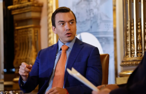 Noboa destaca operación conjunta con DEA y Europol que permitió desarticular red de narcotráfico