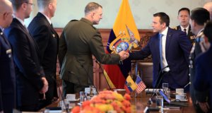 Noboa recibe en Carondelet a altas autoridades del Comando Sur de EE.UU.