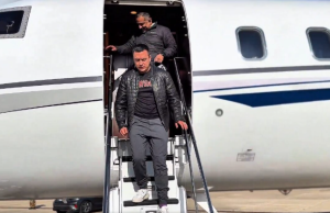 Noboa confirma asistencia a cumbre convocada por Trump en EE.UU