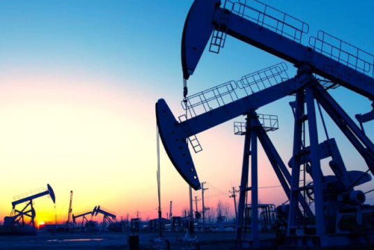 El petróleo roza los 120 dólares por guerra en Irán