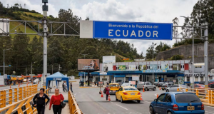 Sector empresarial ecuatoriano advierte impacto por aumento al 100 % de tasa de seguridad sobre productos colombianos