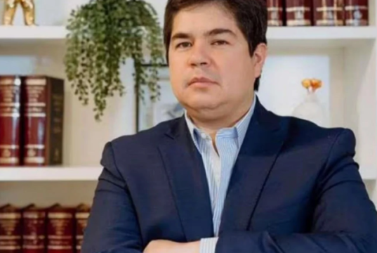 Arturo Félix Wong regresa a Ecuador