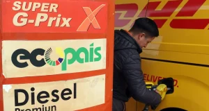 Ejecutivo pide revisar contratos de transporte ante alza del diésel
